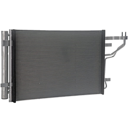 Condensador Hyundai Elantra HD